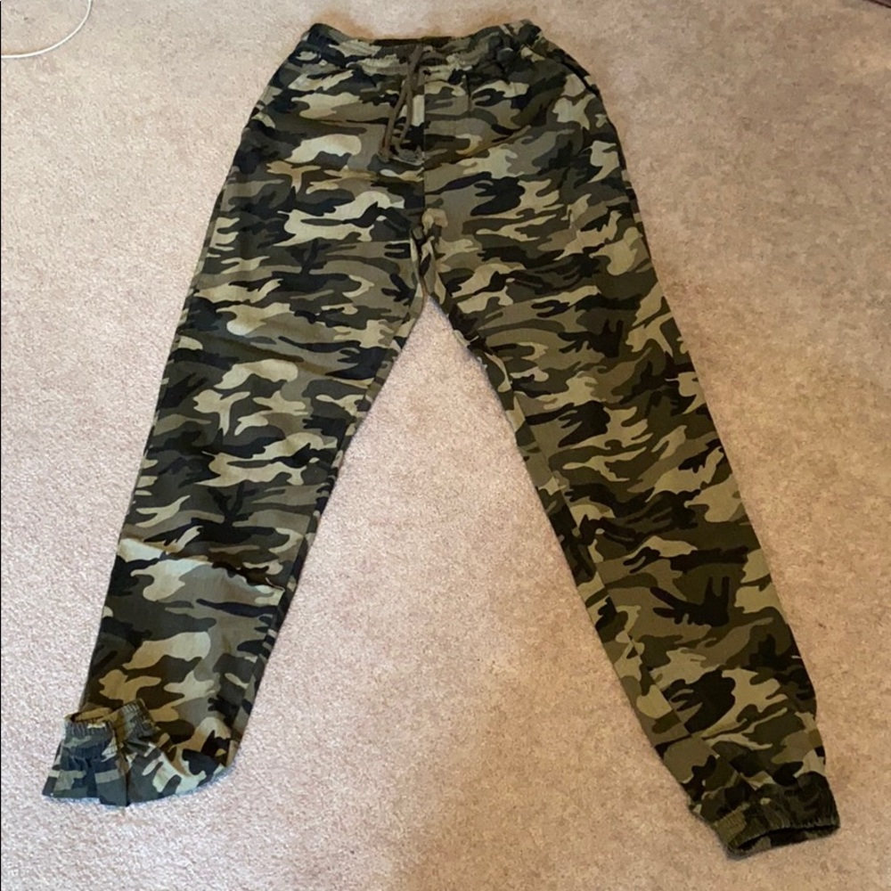 Camo joggers